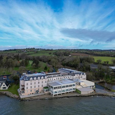 Redcastle Hotel モビル エクステリア 写真