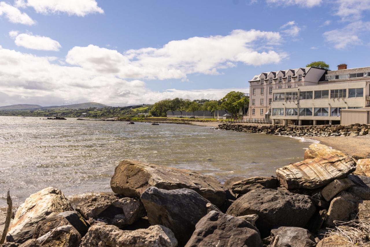 Redcastle Hotel モビル エクステリア 写真