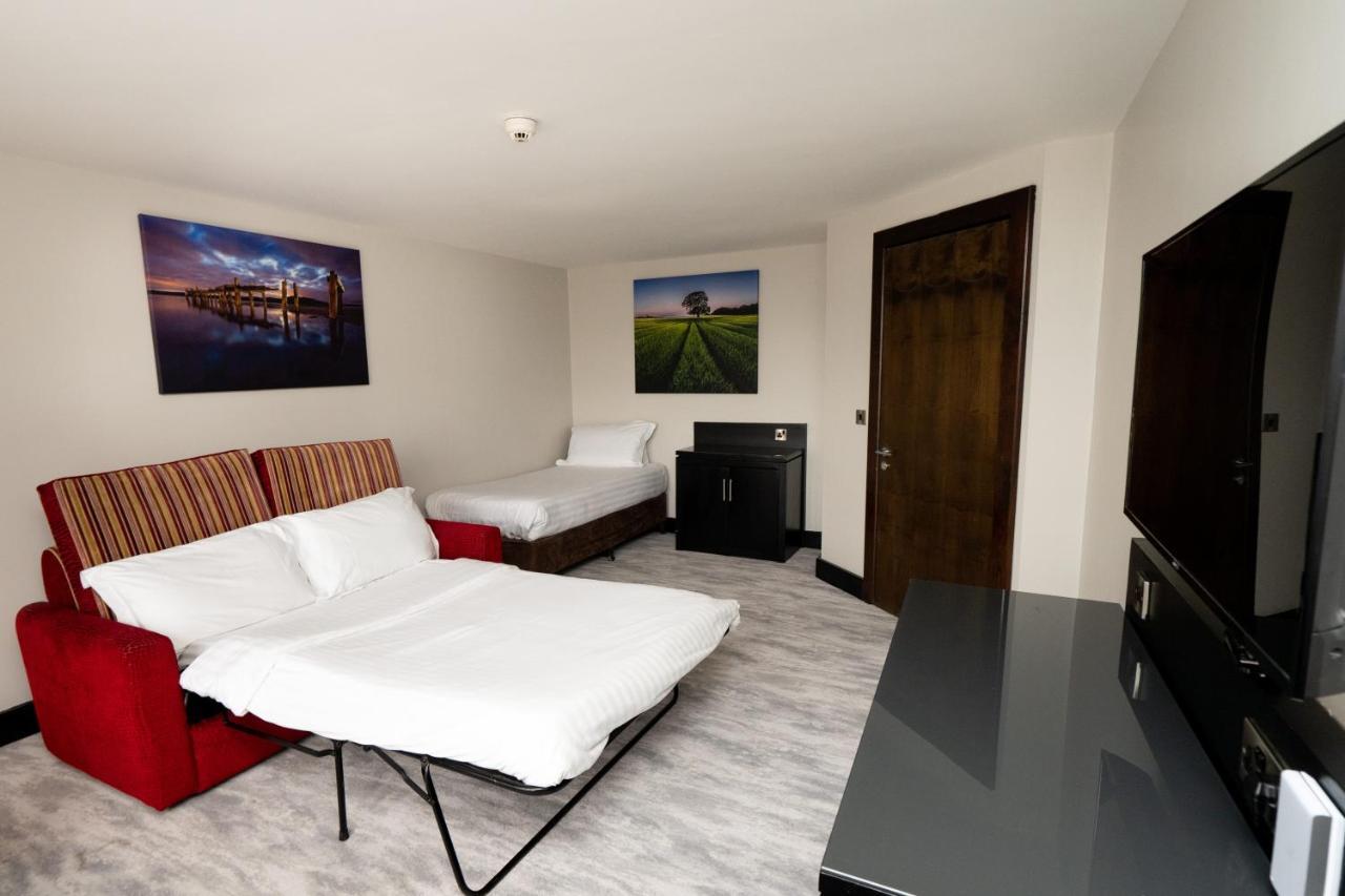 Redcastle Hotel モビル エクステリア 写真