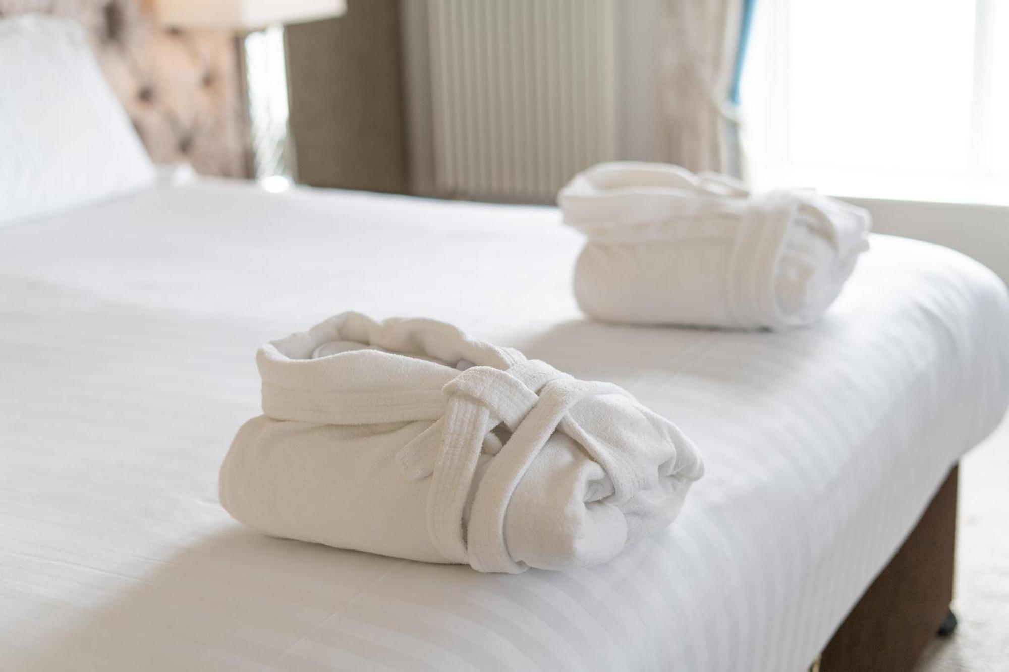 Redcastle Hotel モビル エクステリア 写真